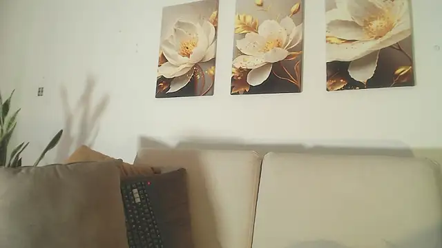 Viioletcollins Chat XXX live