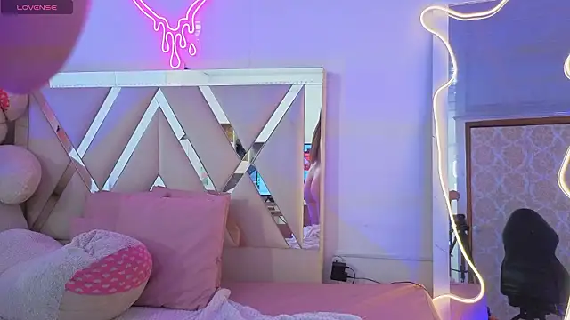 Chat +18 de SABRIINA_TAY ao vivo