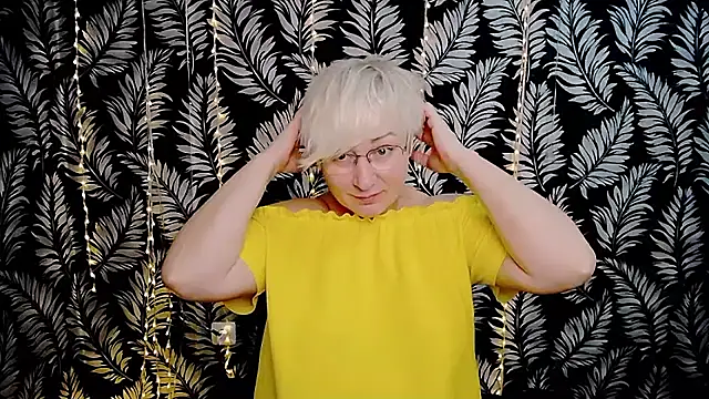 Olivia_playful Chat XXX live