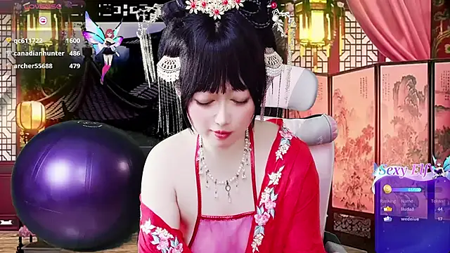 LuckyCute-Tutu Adlı Modelin Canlı XXX Sohbeti