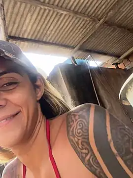 sabrinaneves' Live XXX Chat