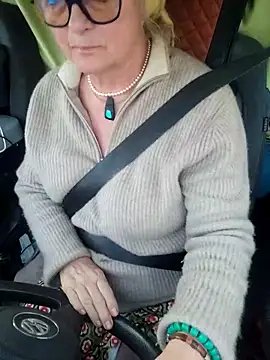 Hot-Muci Chat XXX live