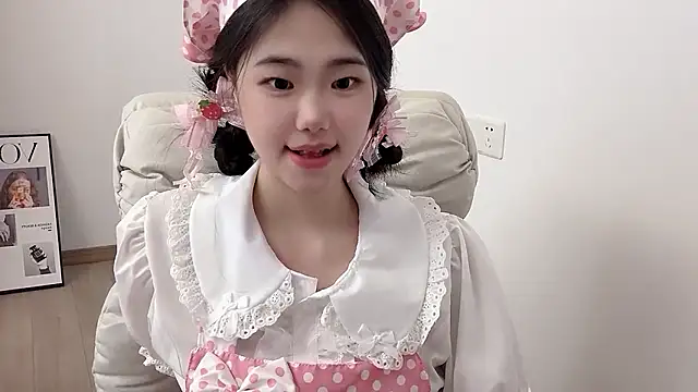 suki-1 Chat XXX live