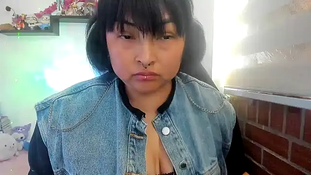 Shaddycute_ Live XXX-Chat