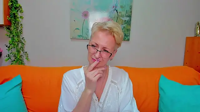 iamyourdream89's Live XXX Chat