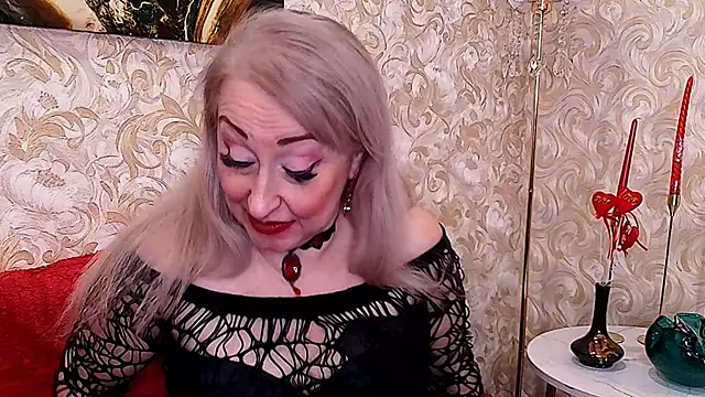 _Sara__Smith_ Chat XXX in diretta