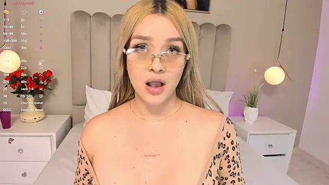 Dani_rosse_: онлайн-секс-чат