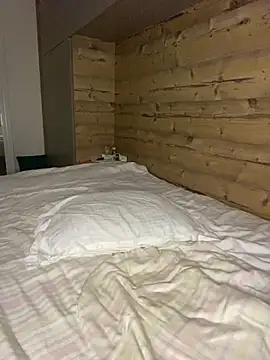 Chat +18 de Ameliablack_1 ao vivo