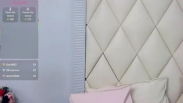 GinaBear Webcam show