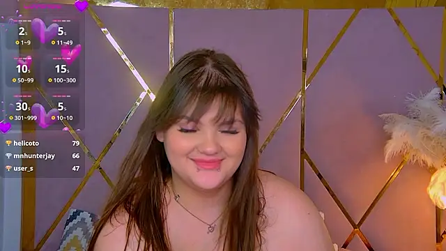 EmilyHyde's Live XXX Chat