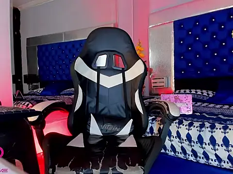 Ciara_HotTs 在線直播表演