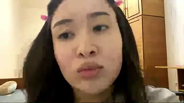 Živý XXX chat YourMiIa