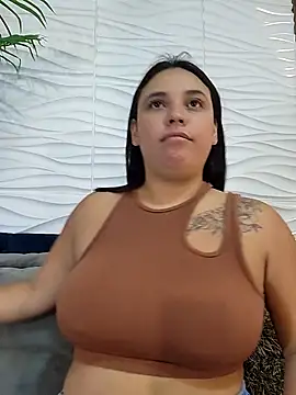 LizzRouse – Naživo XXX chat