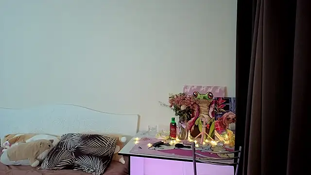 evaloveuevaneedu: απευθείας συνομιλία ΧΧΧ