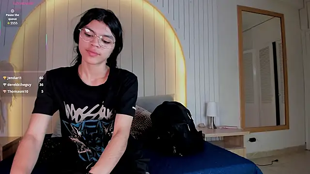 Chat +18 de ALICESANDOVAL ao vivo