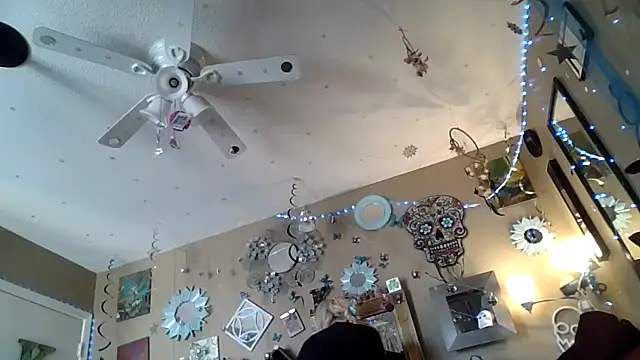 marilyn420 现场XXX聊天