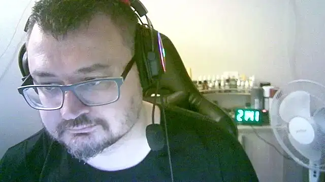 SirAbuser Chat XXX live