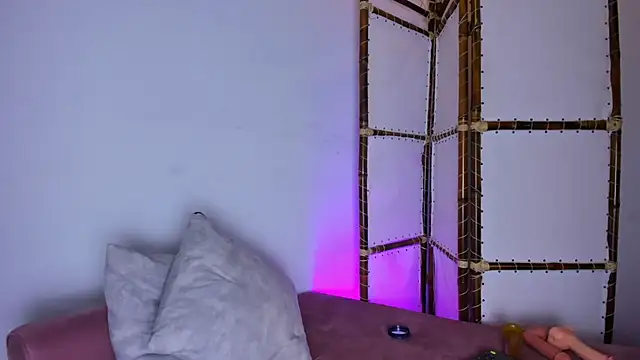 stefy_bratz élő XXX-chatje