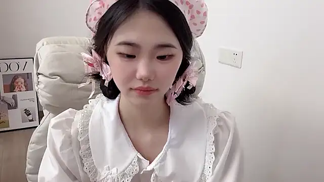 suki-1 在線直播表演