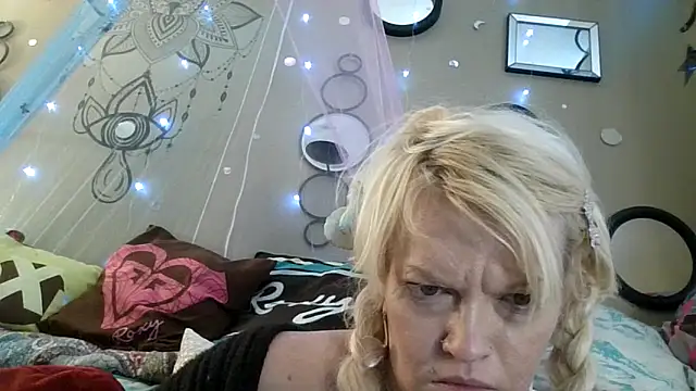 marilyn420 Chat XXX in diretta