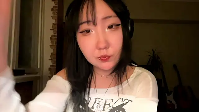 Yunananaa Chat XXX in diretta