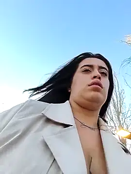 MissNyraSecret 即時 XXX 聊天