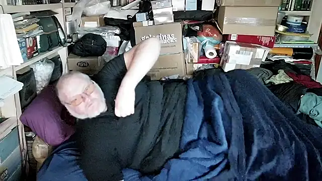 hadeszeuss2のライブXXXチャット