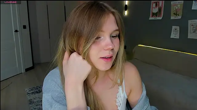 linakorvin Adlı Modelin Canlı XXX Sohbeti