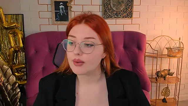 StaceyJensen 现场XXX聊天