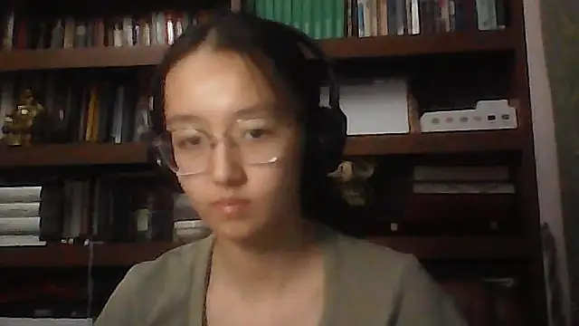 LinaClous Live XXX-chat