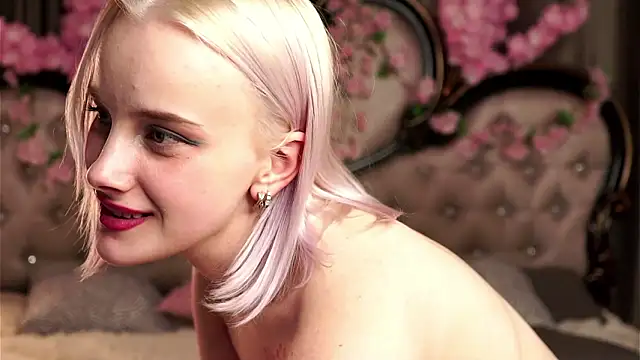 XXX chat uživo modela KirstinMcgeady