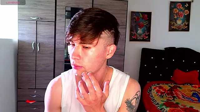 samael1107 即時 XXX 聊天