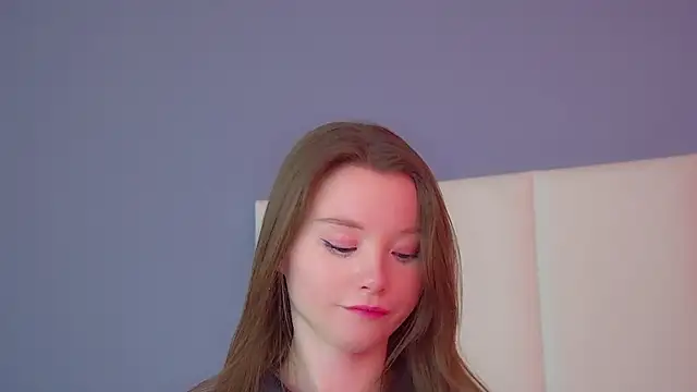 KeiraAsti 即時 XXX 聊天