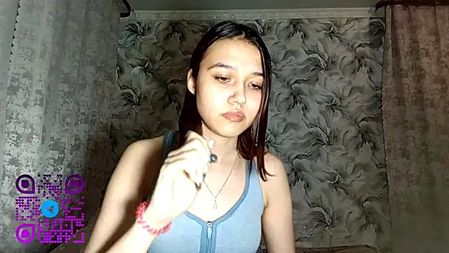 AnnettaBelsito Adlı Modelin Canlı XXX Sohbeti