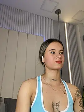 JuliaColemann Chat XXX live