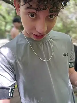 yoursexyjoseのライブXXXチャット