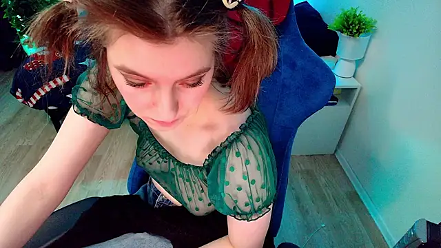 CranberryHot's Live XXX Chat