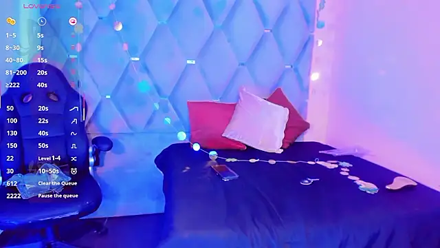 Онлайн чат XXX Daniiela_Ember