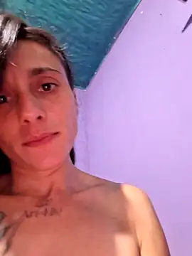 Czat XXX na żywo – Samy_Hoops