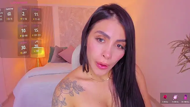 Sarah_Stone_ Chat XXX in diretta