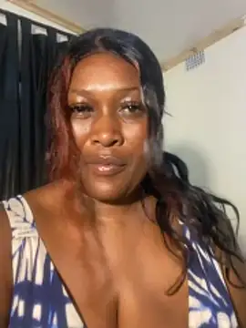 Cardiebae89 Live XXX Chat