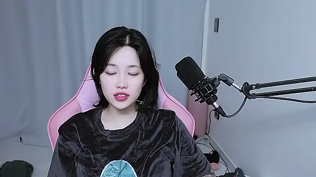 Chat +18 de MISA_02 ao vivo