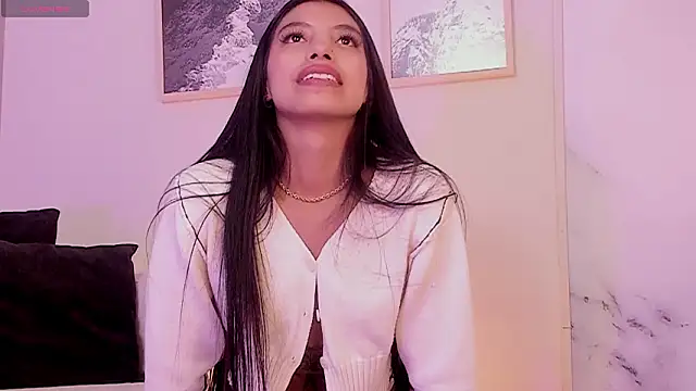 Tiffany_Low 即時 XXX 聊天