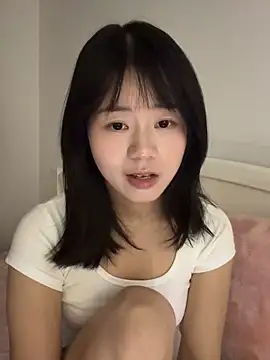 Nana-3 Pertunjukan Webcam