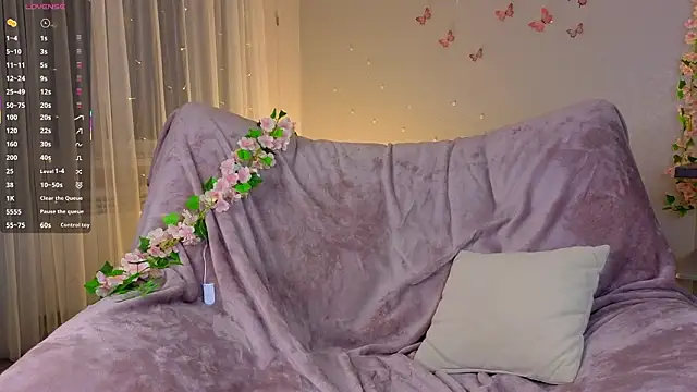 دردشة NyxaThorn الجنسية المباشرة