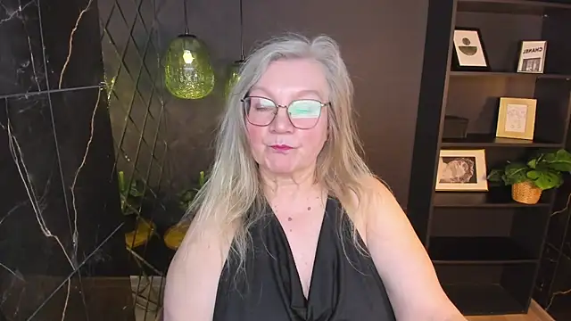 NataliMellow: онлайн-секс-чат