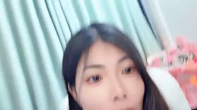 Ava-Baby 即時 XXX 聊天