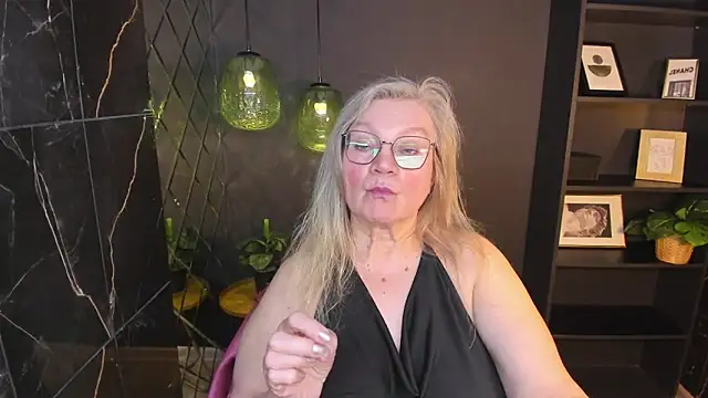 NataliMellowのライブXXXチャット