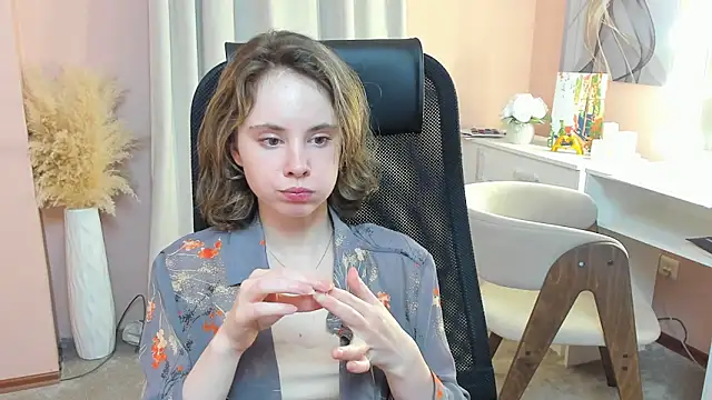 CrystaLeah's Live XXX Chat