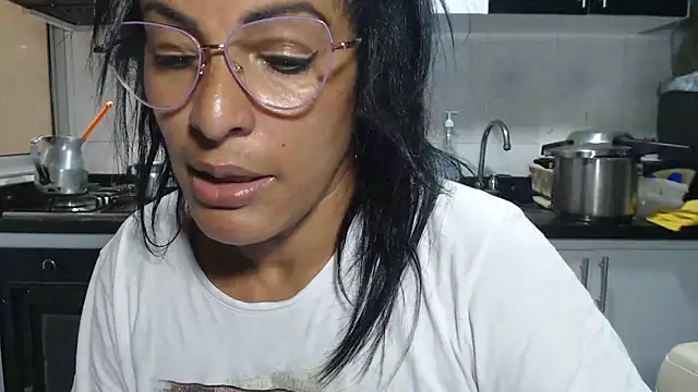 kateleyagrey live XXX chat